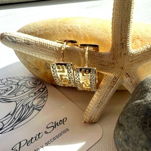 Laminated Gold and Zirconia Hoops size 150 mm. Of inspiration.They are beautiful